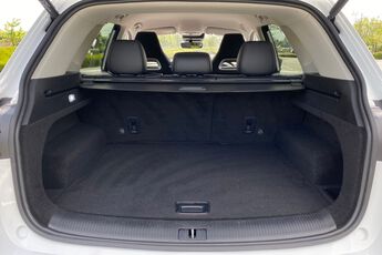 MG MOTOR UK HS, , hi-res