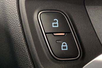 FORD KUGA, , hi-res