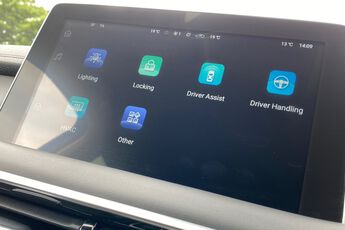 MG MOTOR UK HS, , hi-res