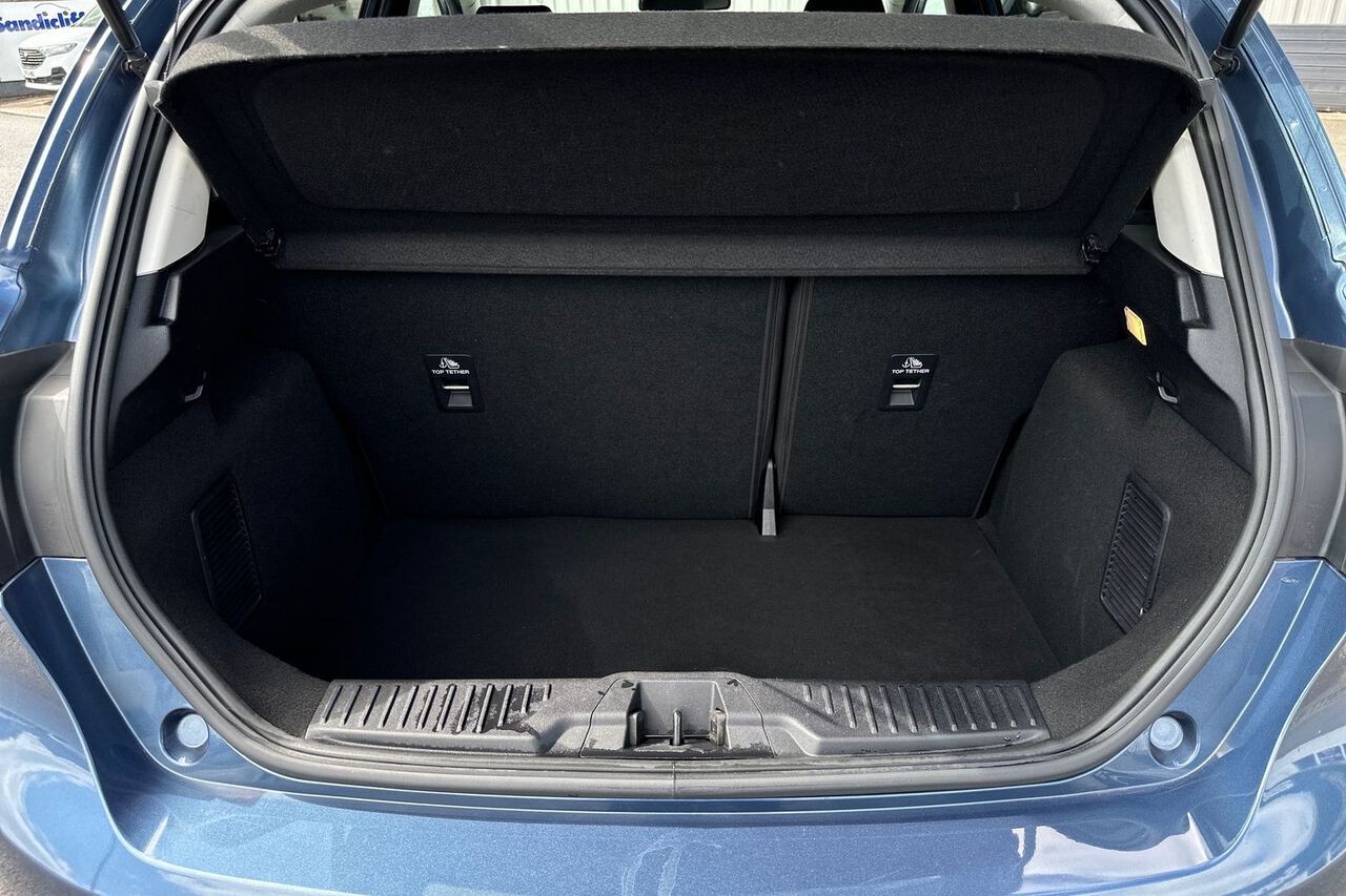 FORD FIESTA, , hi-res