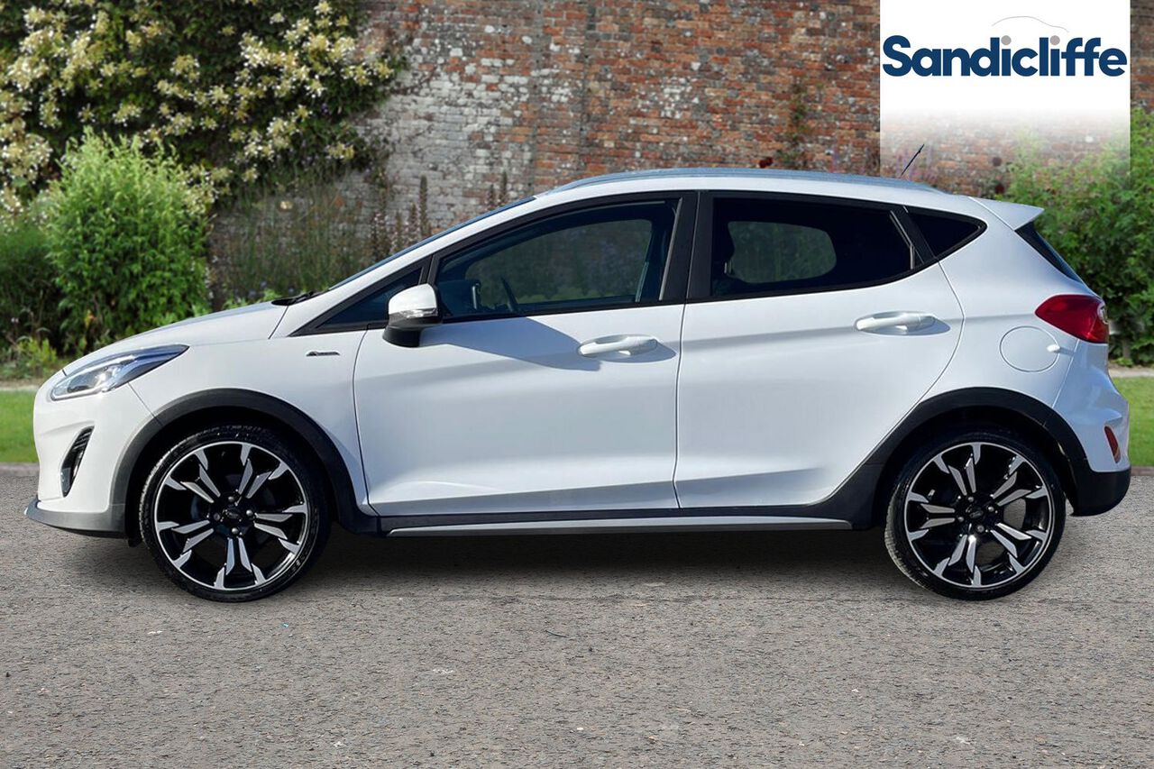 FORD FIESTA, , hi-res