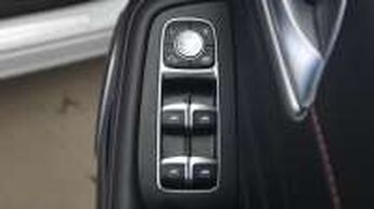MG MOTOR UK HS, , hi-res