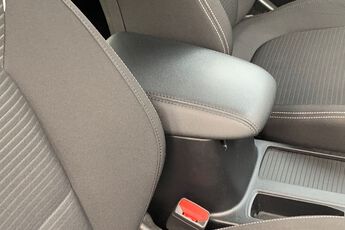 FORD FOCUS, , hi-res