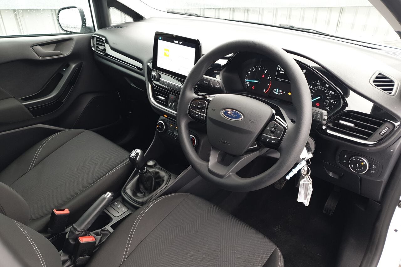 FORD FIESTA, , hi-res