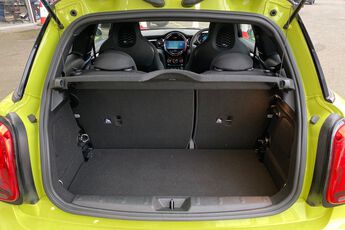MINI HATCHBACK, , hi-res