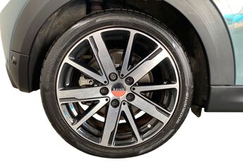 MINI HATCHBACK, , hi-res