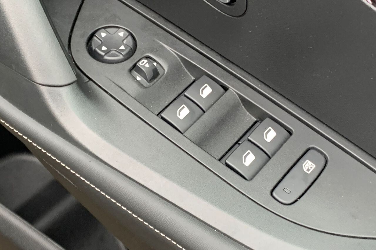 PEUGEOT 2008, , hi-res