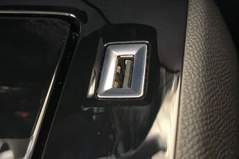 PEUGEOT 208, , hi-res
