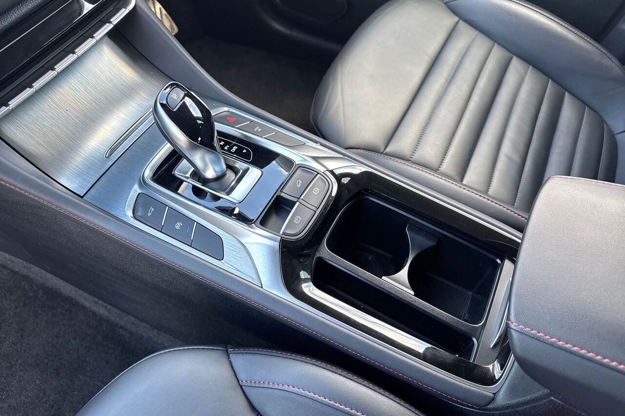 MG MOTOR UK HS, , hi-res
