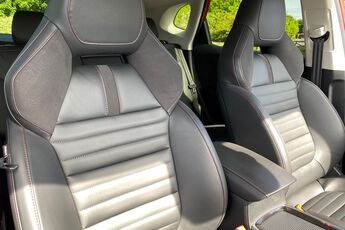 MG MOTOR UK HS, , hi-res