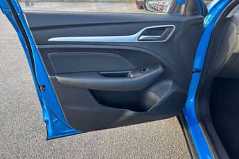 MG MOTOR UK ZS, , hi-res
