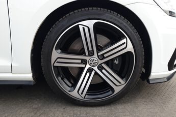 VOLKSWAGEN GOLF, , hi-res
