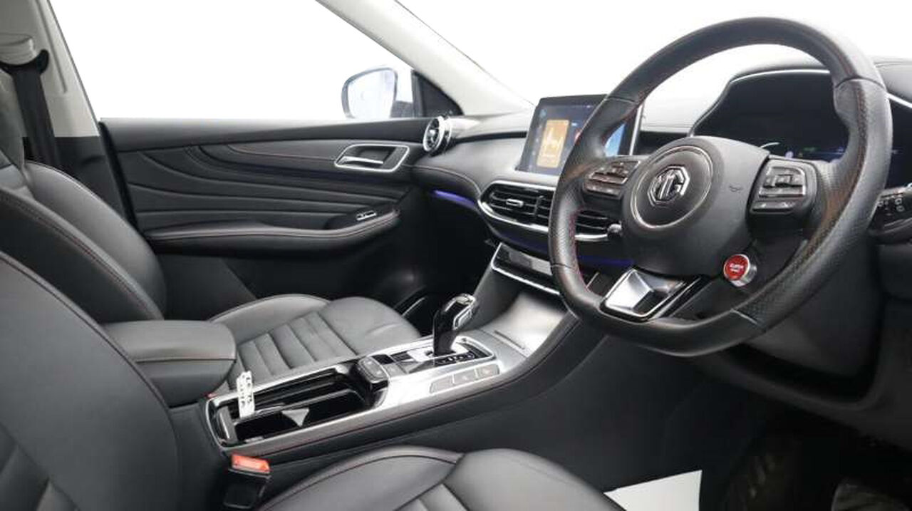 MG MOTOR UK HS, , hi-res