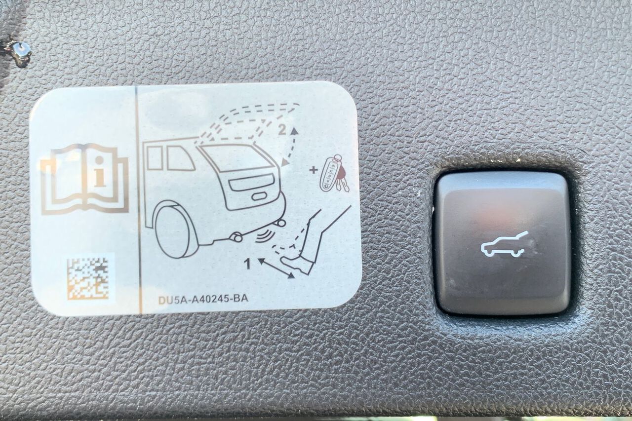 FORD KUGA, , hi-res