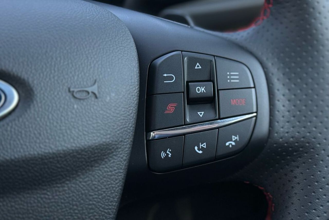 FORD FOCUS, , hi-res