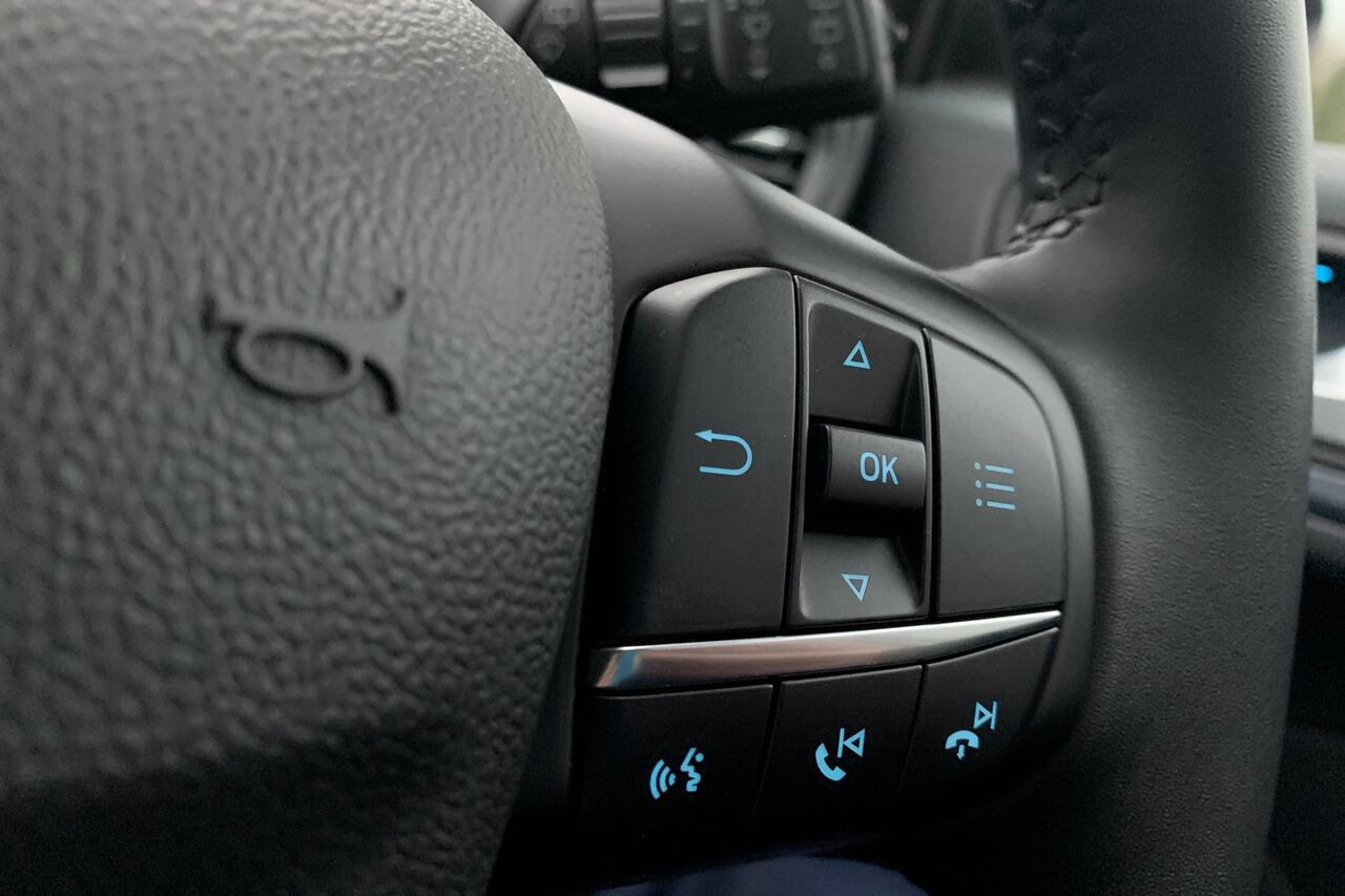FORD FOCUS, , hi-res