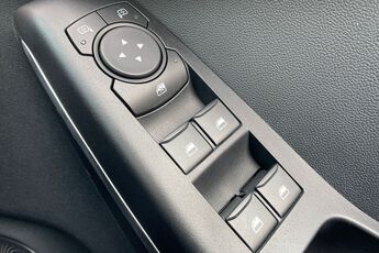 FORD FIESTA, , hi-res