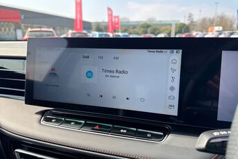MG MOTOR UK HS, , hi-res