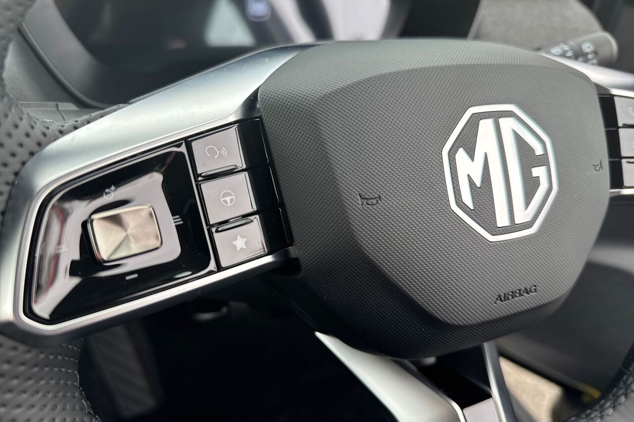 MG MOTOR UK ZS, , hi-res