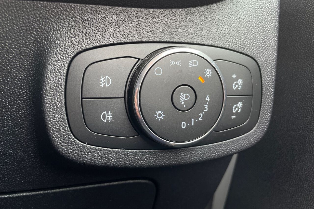FORD FIESTA, , hi-res