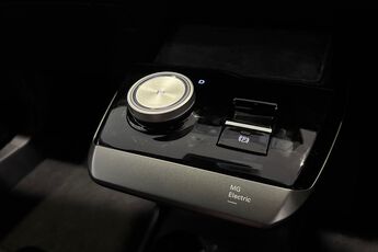 MG MOTOR UK MG4, , hi-res