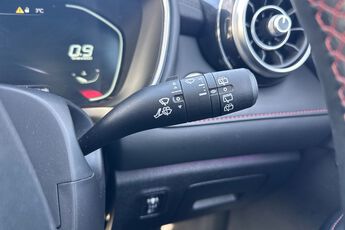 MG MOTOR UK HS, , hi-res