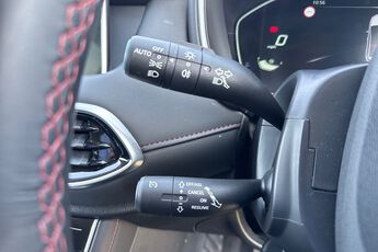MG MOTOR UK HS, , hi-res