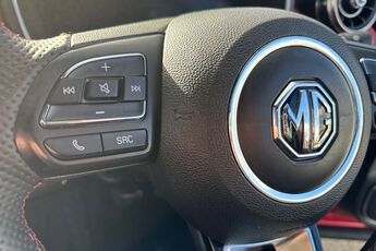 MG MOTOR UK HS, , hi-res