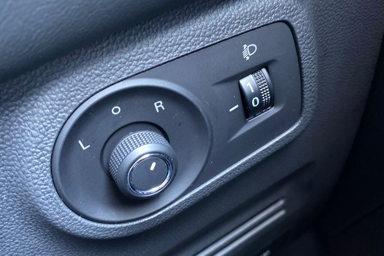MG MOTOR UK ZS, , hi-res