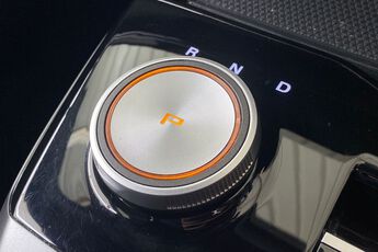 MG MOTOR UK MG4, , hi-res