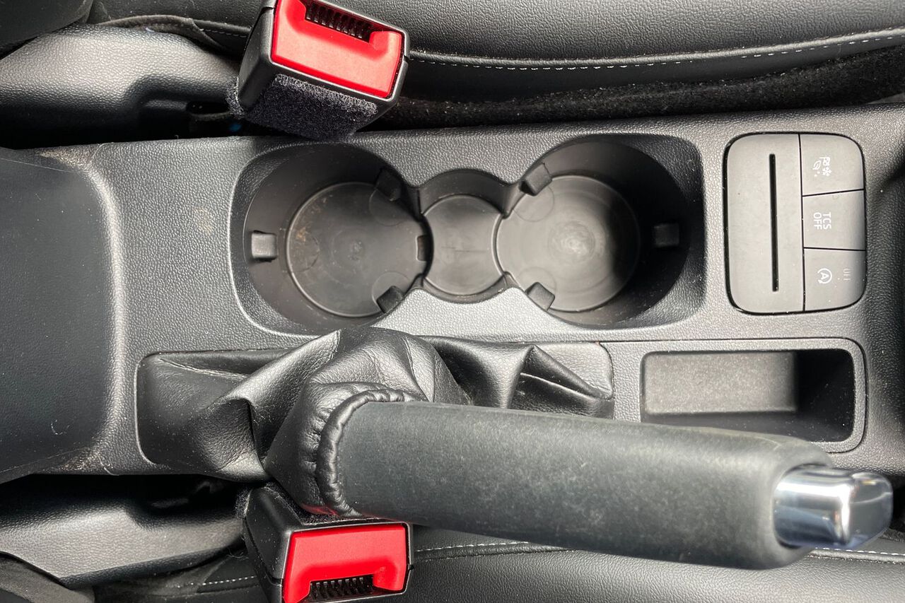 FORD FIESTA, , hi-res