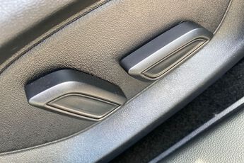 MG MOTOR UK MG4, , hi-res