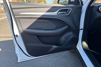 MG MOTOR UK ZS, , hi-res