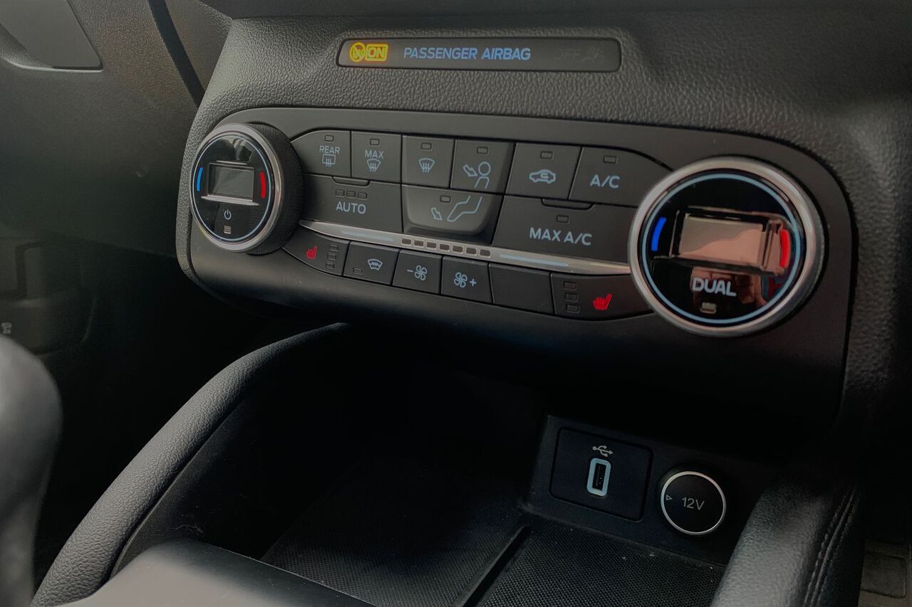 FORD FOCUS, , hi-res