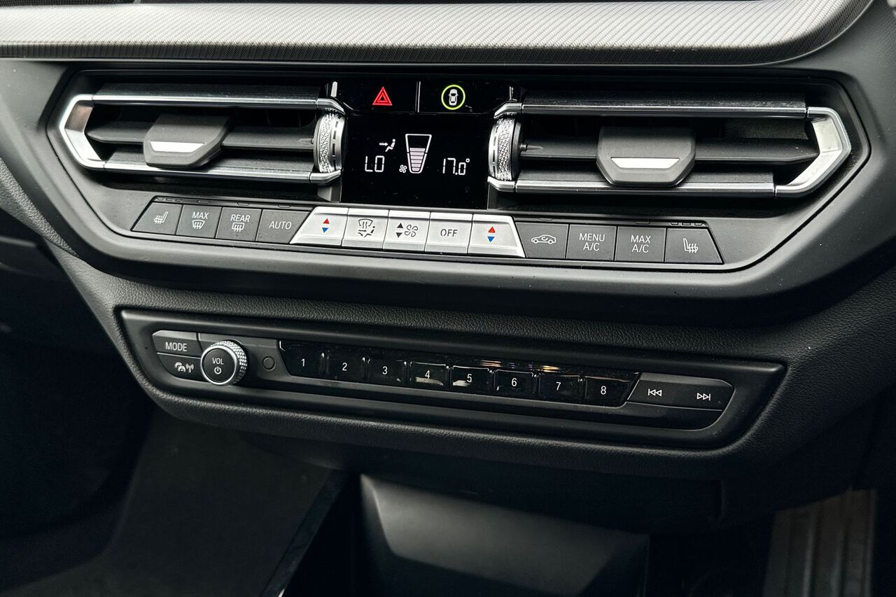 BMW 1 SERIES, , hi-res