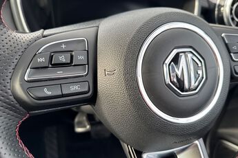 MG MOTOR UK HS, , hi-res