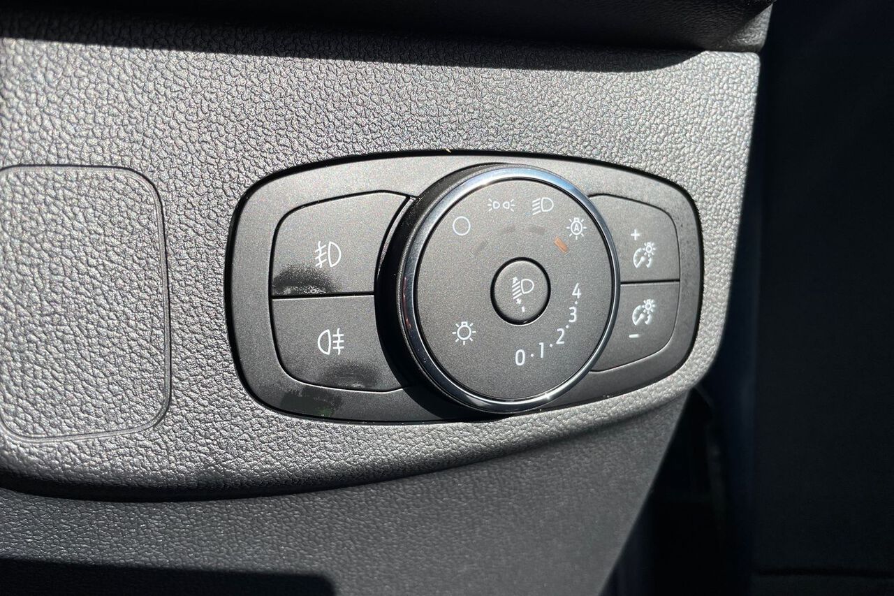 FORD FOCUS, , hi-res