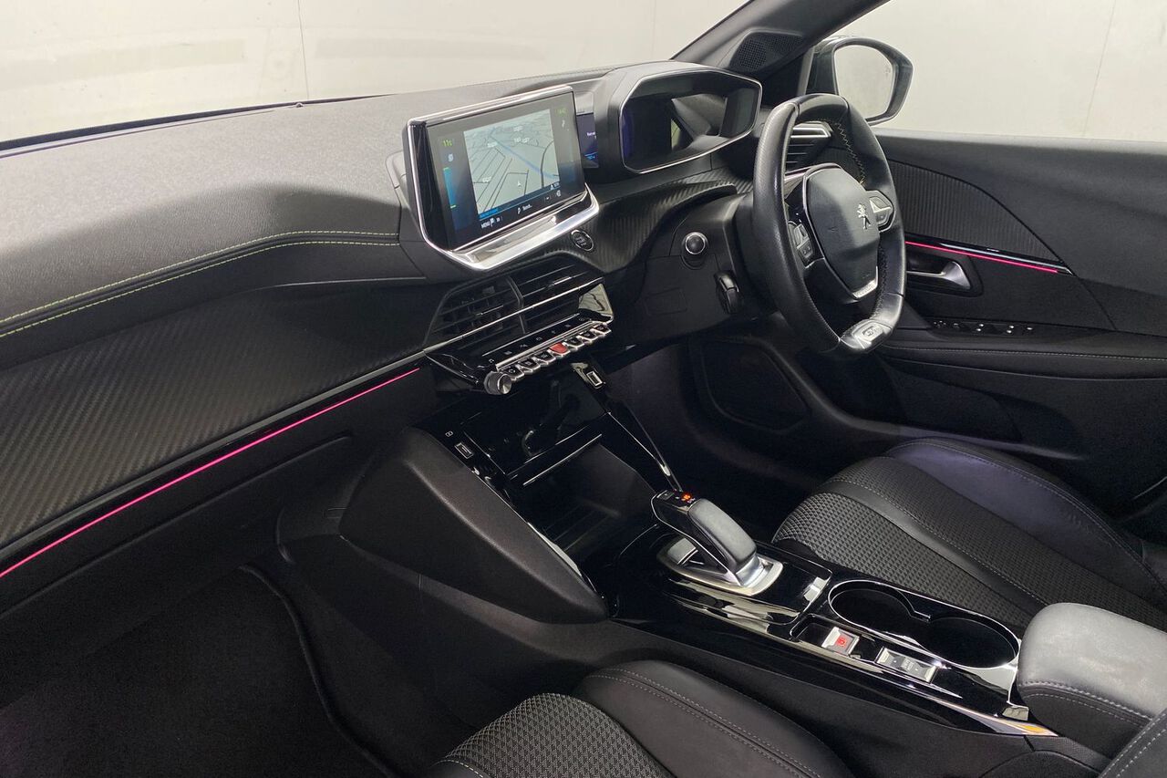 PEUGEOT 208, , hi-res