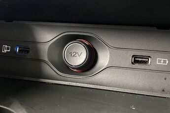 MG MOTOR UK HS, , hi-res