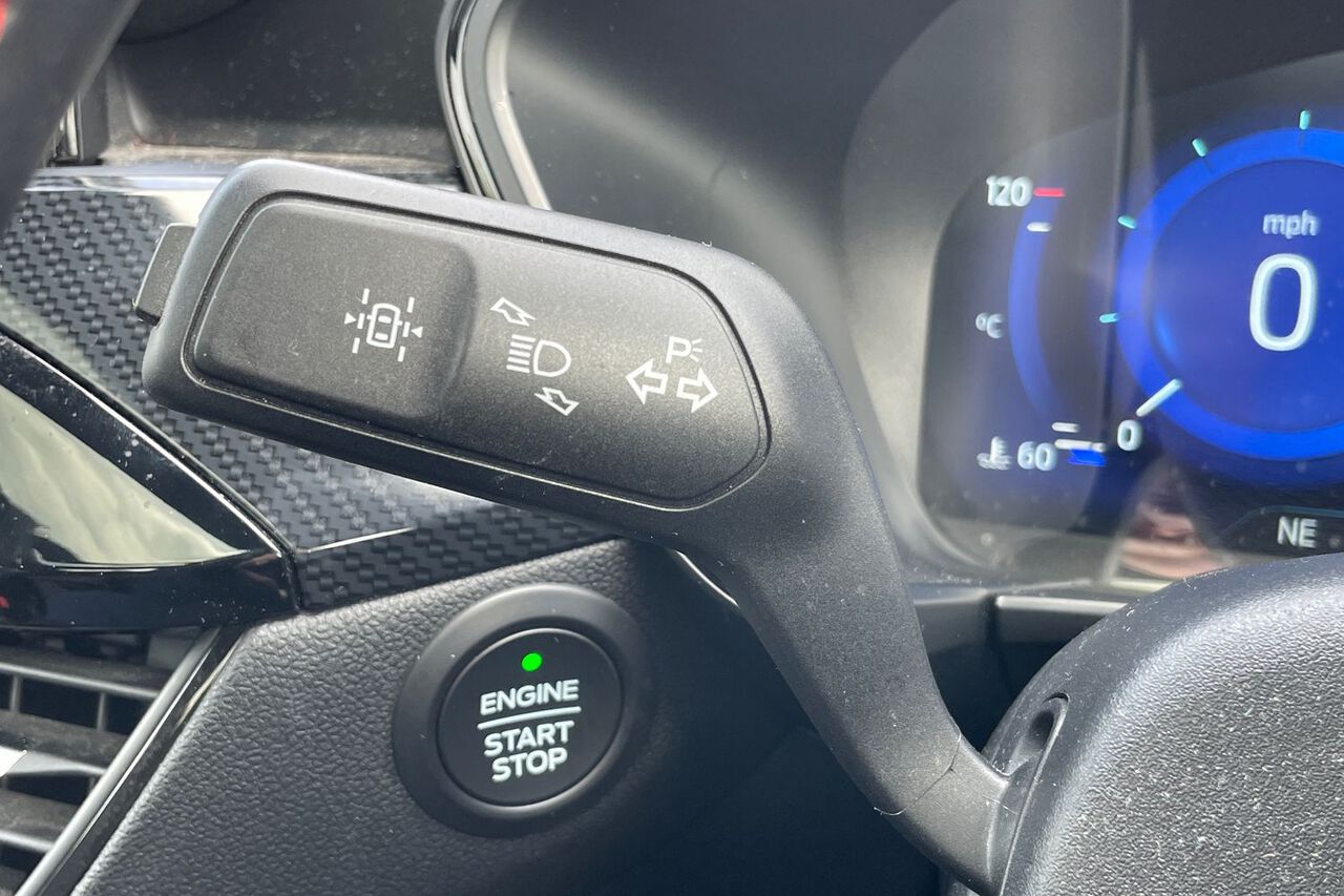 FORD KUGA, , hi-res