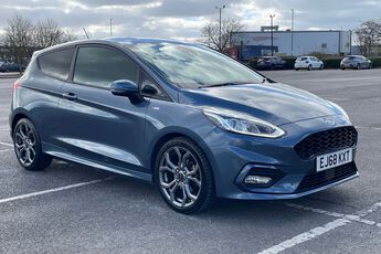 FORD FIESTA, , hi-res