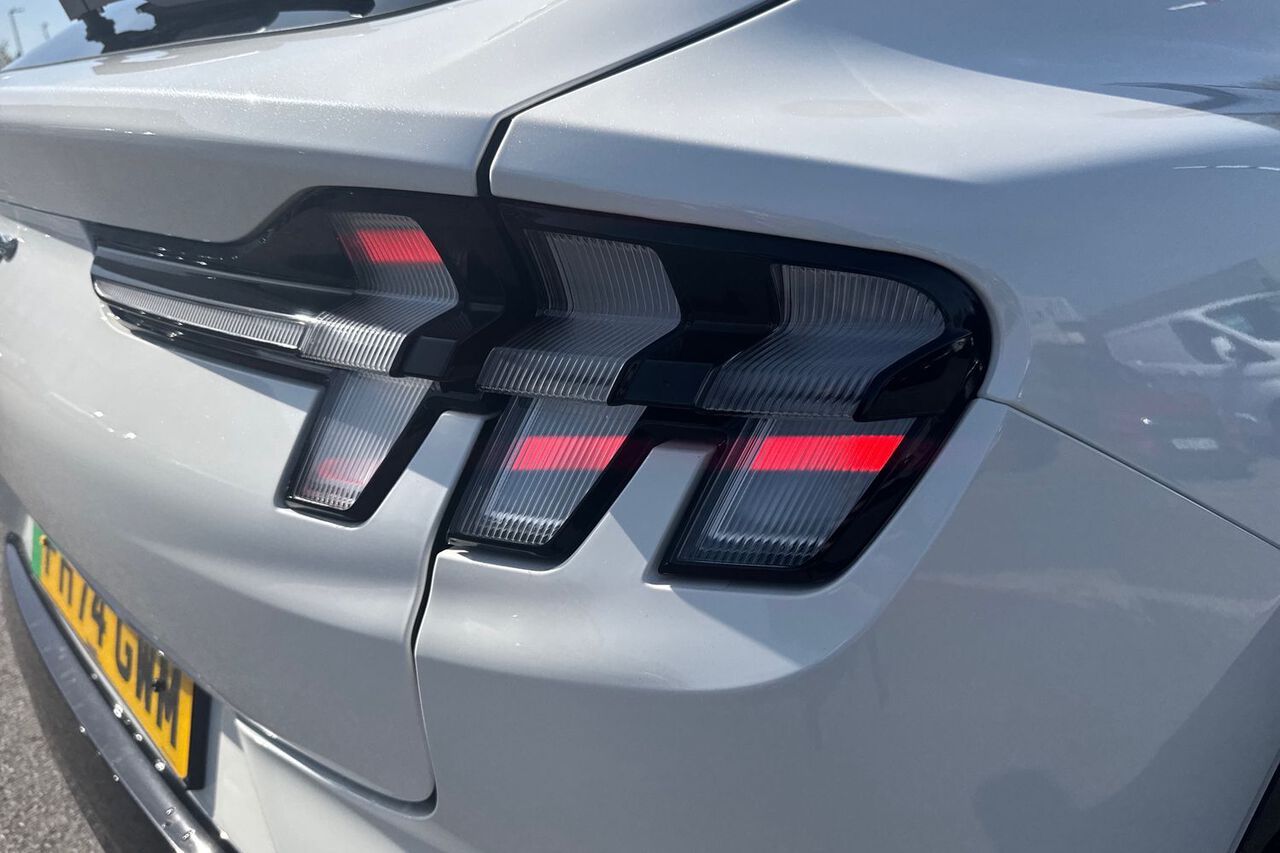 Ford Mustang Mach-E 2024.00, , hi-res