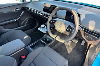 MG MOTOR UK MG4, , hi-res