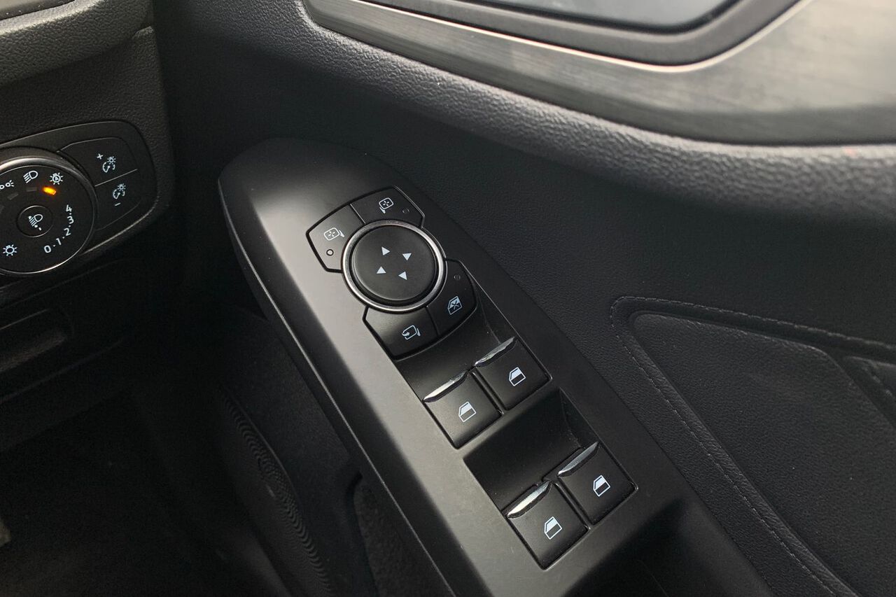 FORD FOCUS, , hi-res