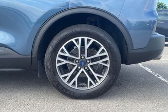 FORD KUGA, , hi-res