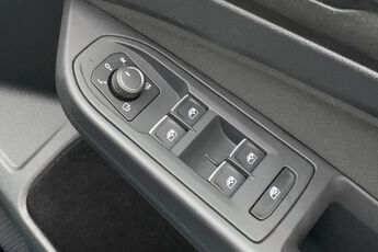 VOLKSWAGEN GOLF, , hi-res