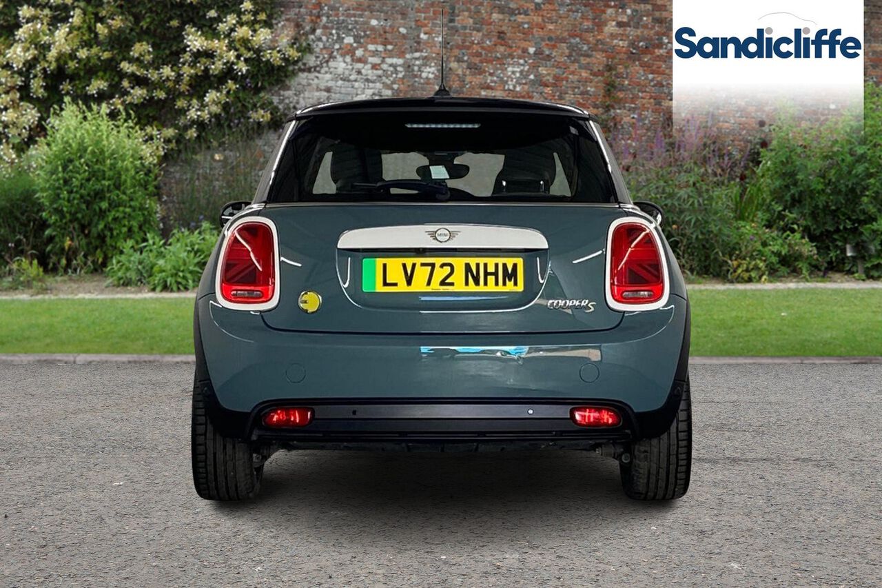 MINI HATCHBACK, , hi-res