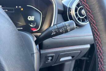 MG MOTOR UK HS, , hi-res
