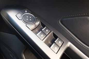 FORD FOCUS, , hi-res