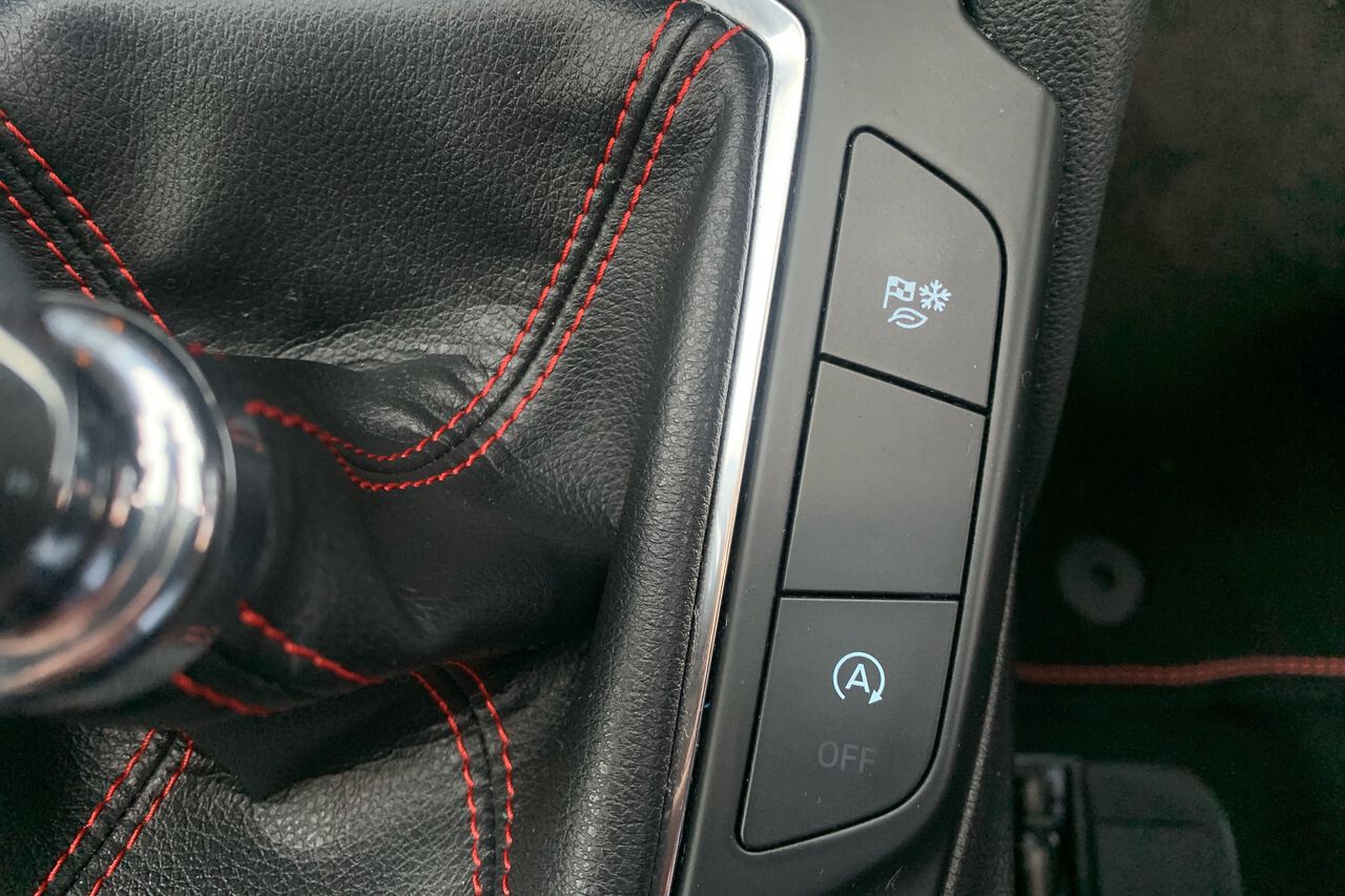 FORD KUGA, , hi-res